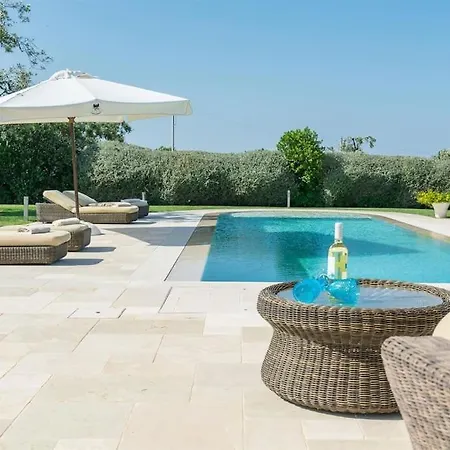 Villa Masseria Il Frantoio By Raro